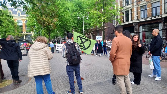 Vredesactie op het Spui.